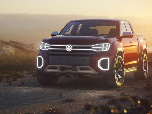 The Volkswagen Atlas Tanoak pickup truck concept vehicle