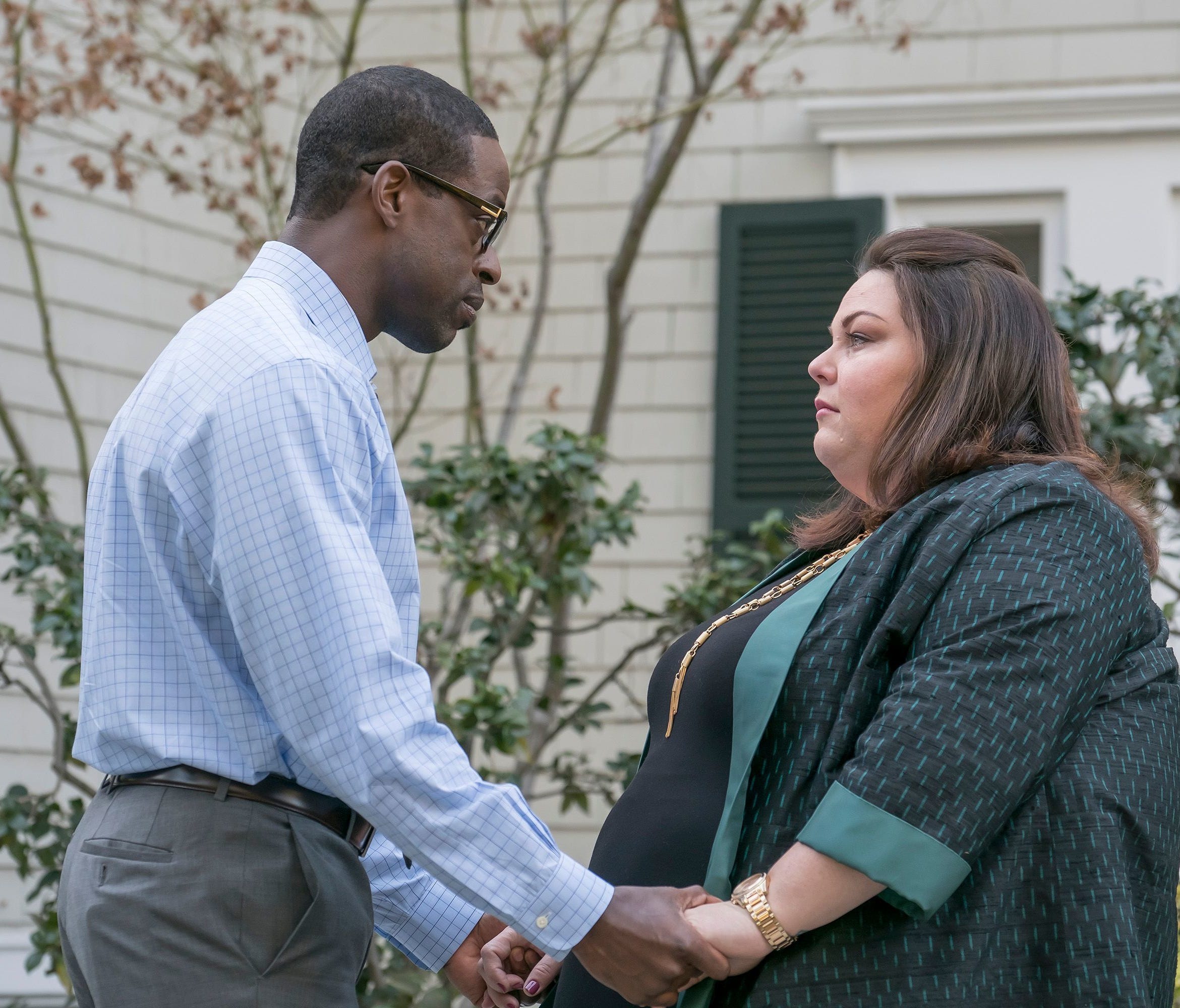 Sterling Brown and Chrissy Metz in 