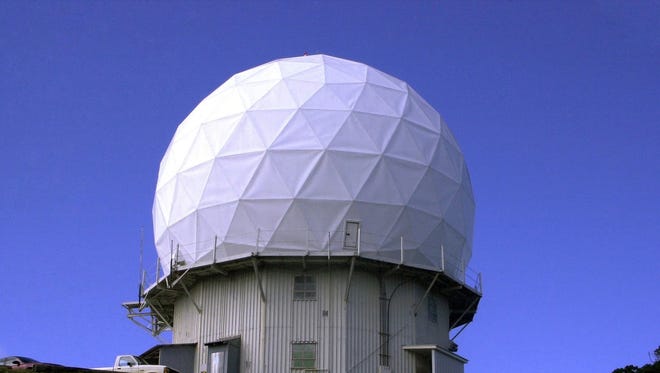 A view of the artic tower version of the AN/FPS-6 height-finding radar operated by the 150th Aircraft Control and Warning Squadron, located at Kokee Air Force Station, on the island of Kauai, HI.