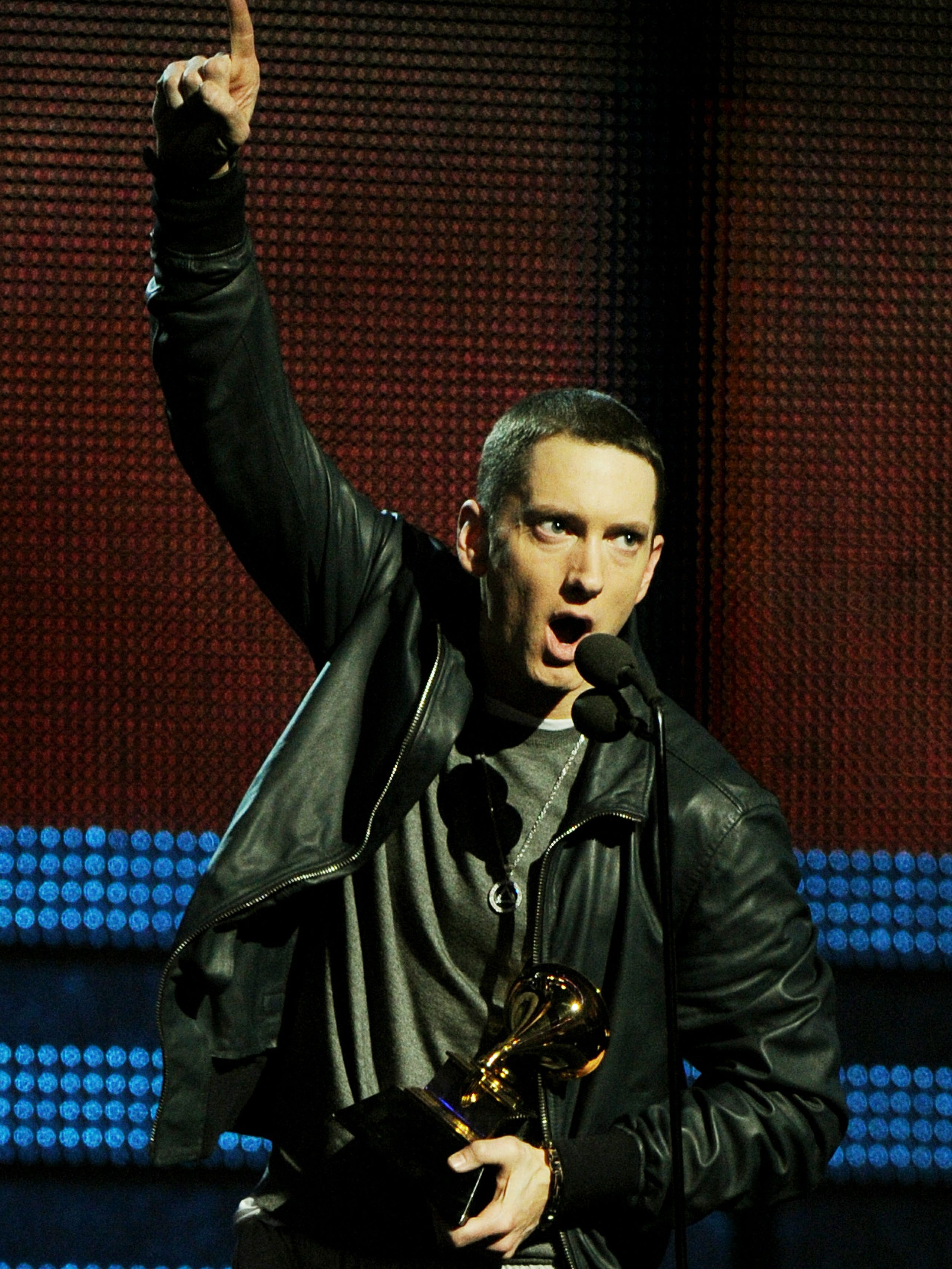 tracks on eminem recovery album tracks on eminem recovery album
