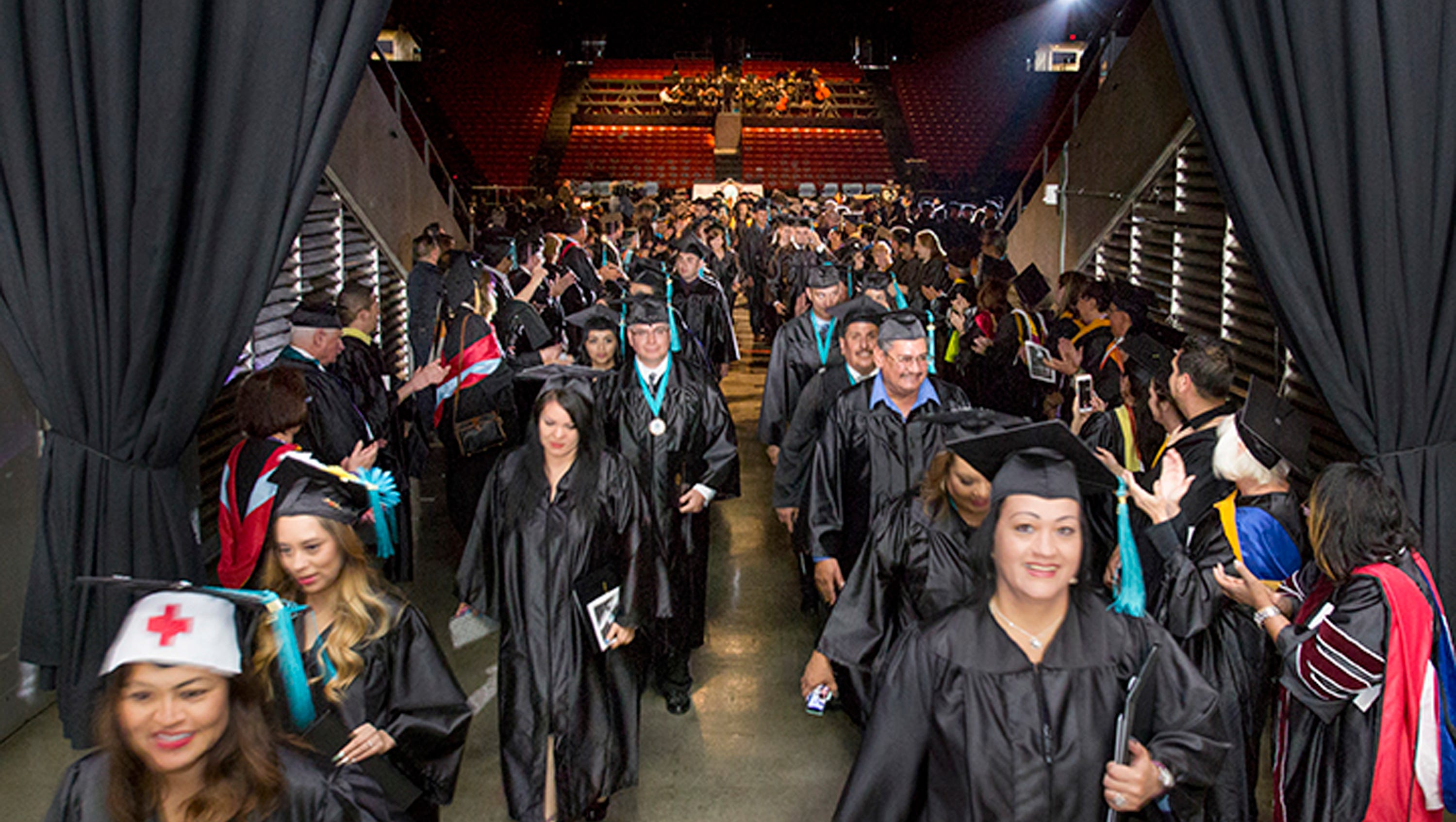 Thousands to graduate from UTEP, EPCC this weekend