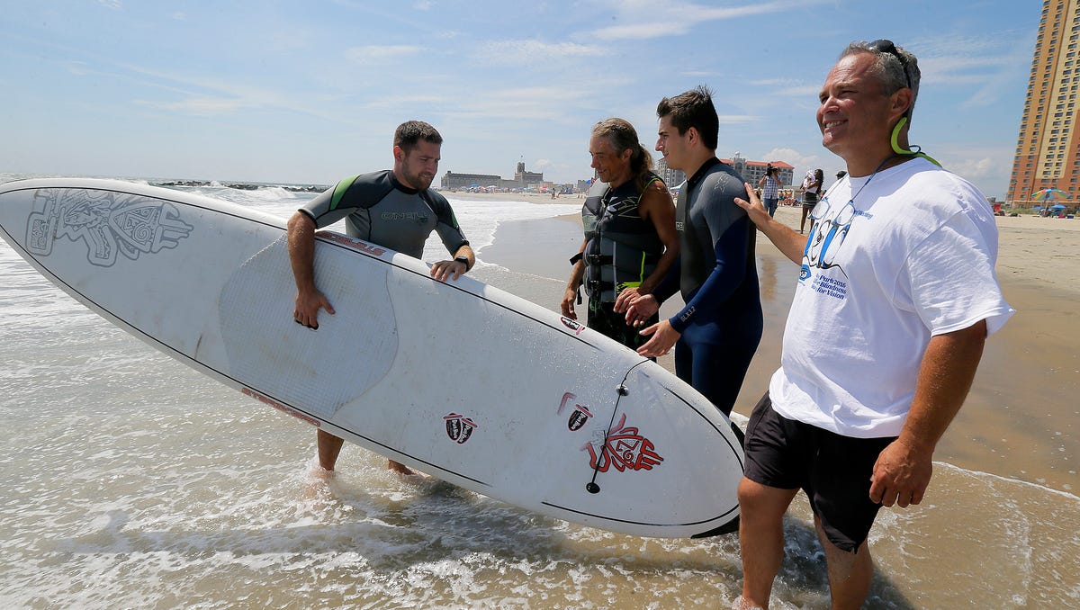 Visually impaired surfers get their chance to hang 10 on Jersey Shore waves Visually impaired surfers get their chance to hang 10 on Jersey Shore waves