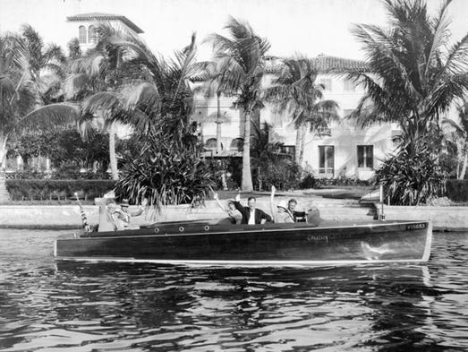 Chris-Craft common these selected images and advertisements