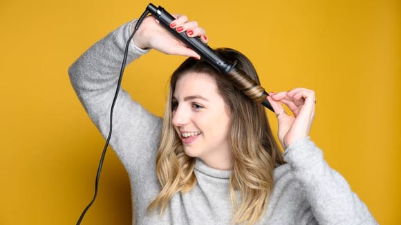 Best gifts for women: GHD Curve Creative Curl Wand
