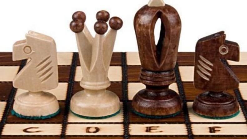 Chess Set w Board Marble Pattern Unique Colors Educational Games Made in the USA 