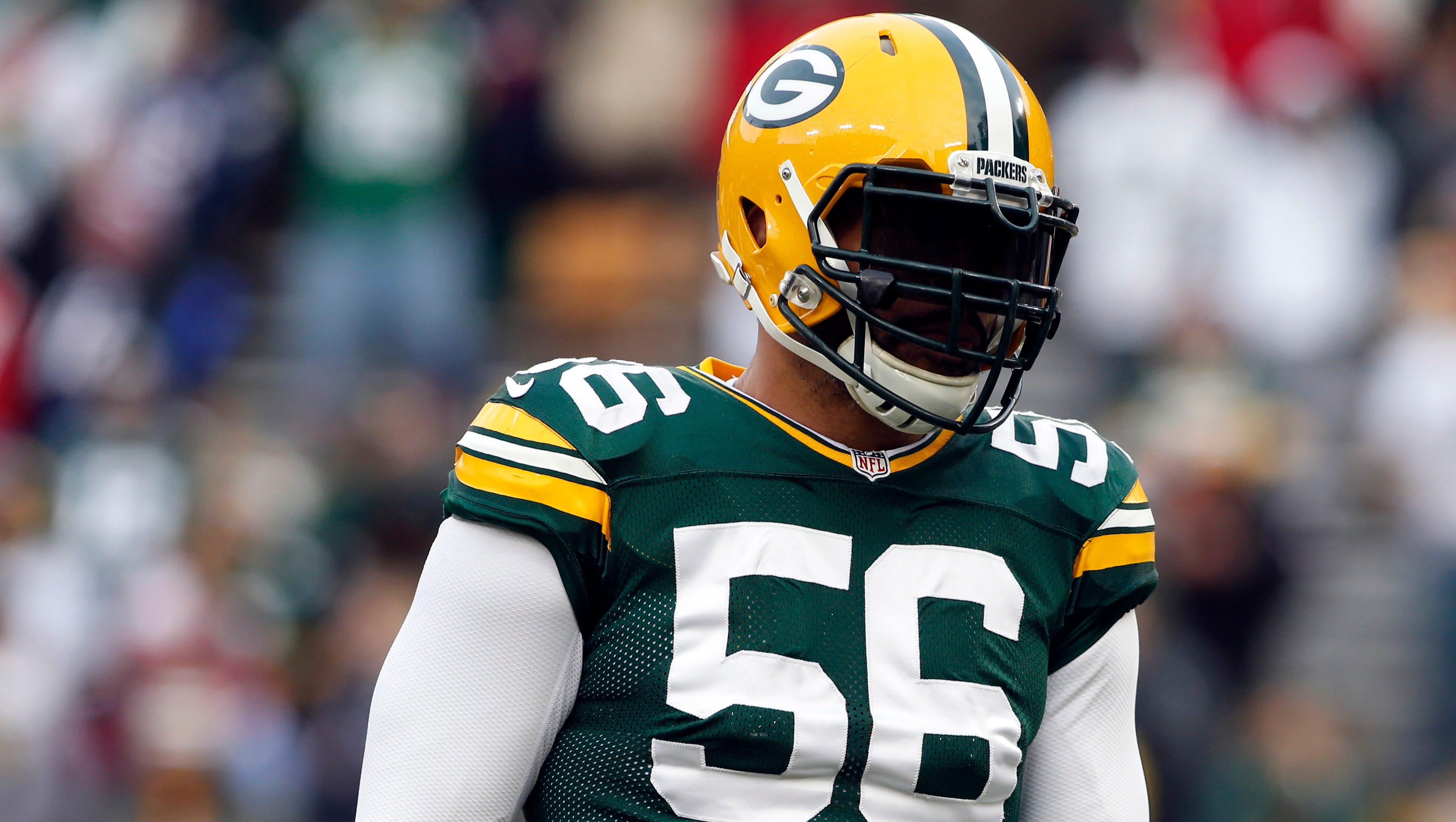 Armour Julius Peppers Quietly Sets Packers Tone