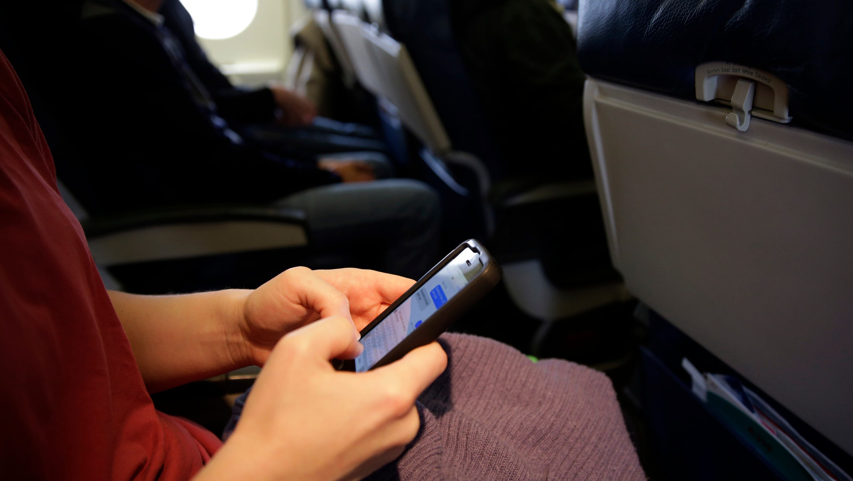 Mobile device use in the air not taking off