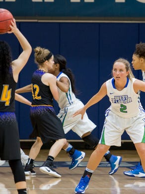 Uwf Women S Basketball Team Knocked Out In Elite Eight