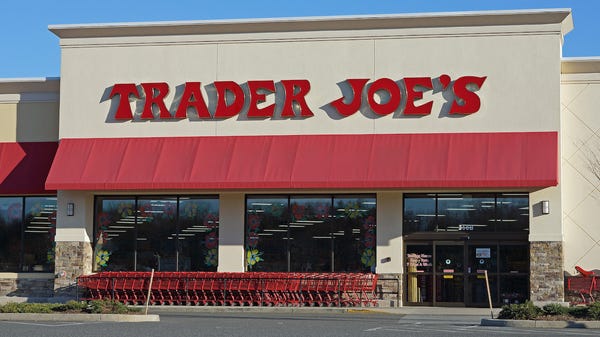 There are over 36,000 grocery stores in the United