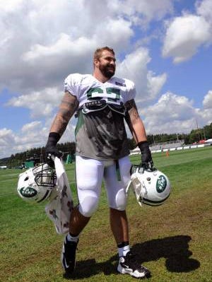 Jets left guard Brian Winters.