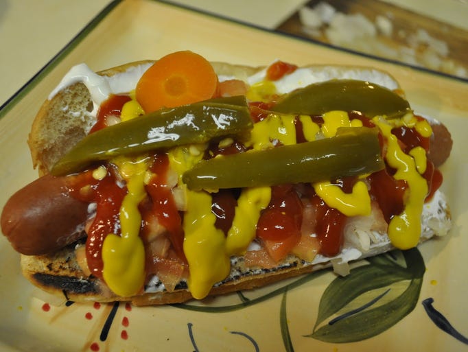Hot Dogs El Sazon Hot Dogs El Sazon