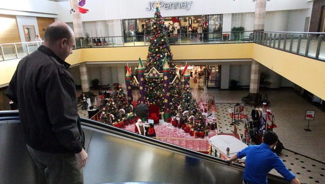 Cielo Vista Mall had its Christmas decorations up in the first week of November as many consumers report they are shopping earlier and longer for holiday gifts. This was the scene last week, just before the big Black Friday weekend rush.