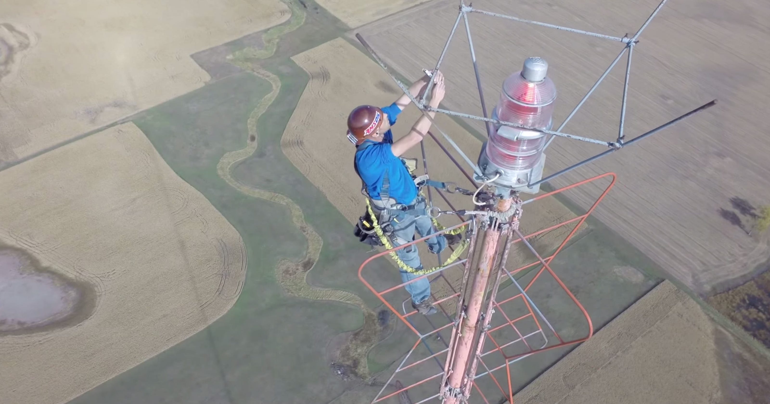 Skyhigh light bulb change passes 1 million views