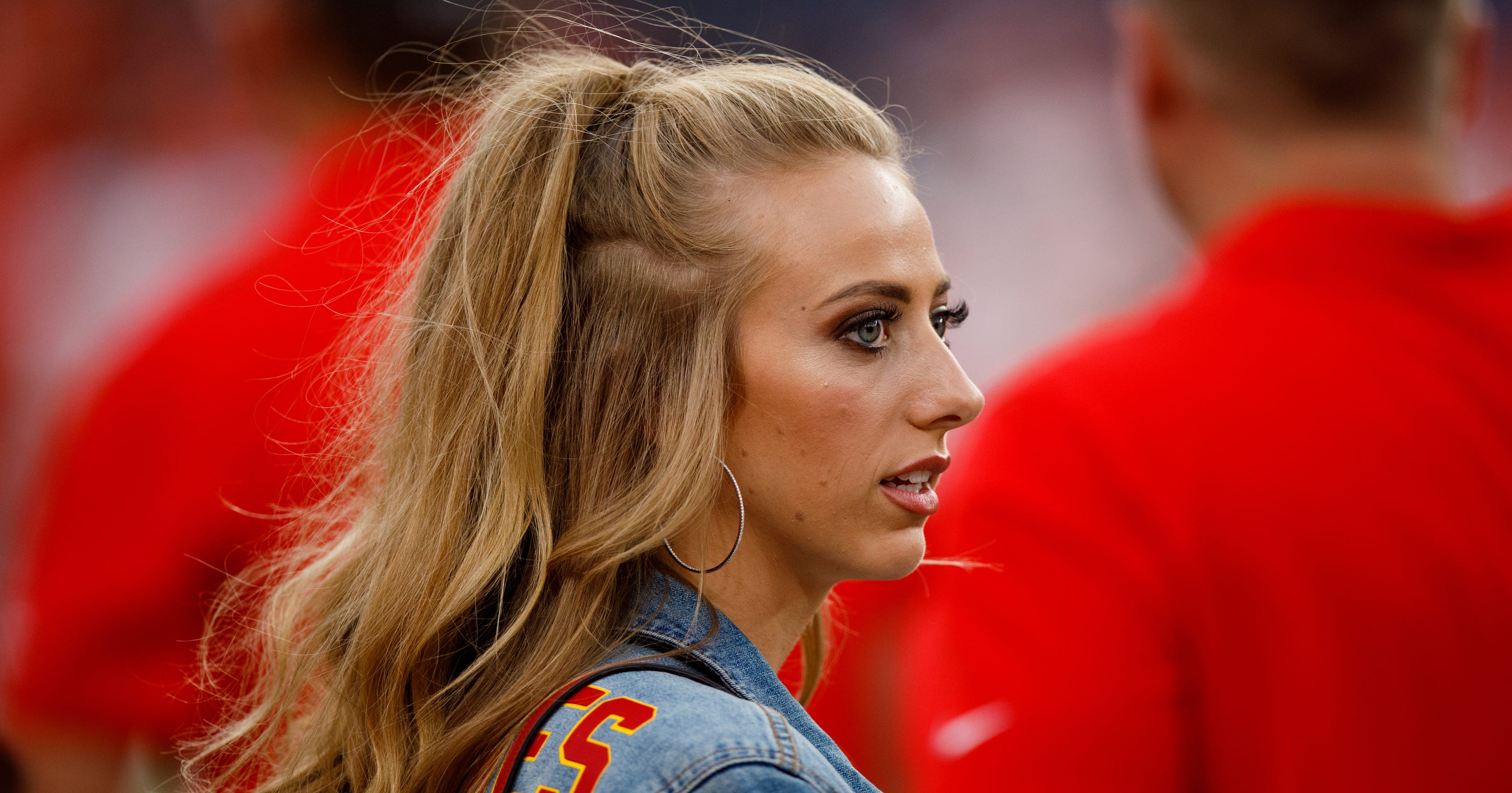 Patrick Mahomes' girlfriend: Fans harassed her at Chiefs-Patriots game