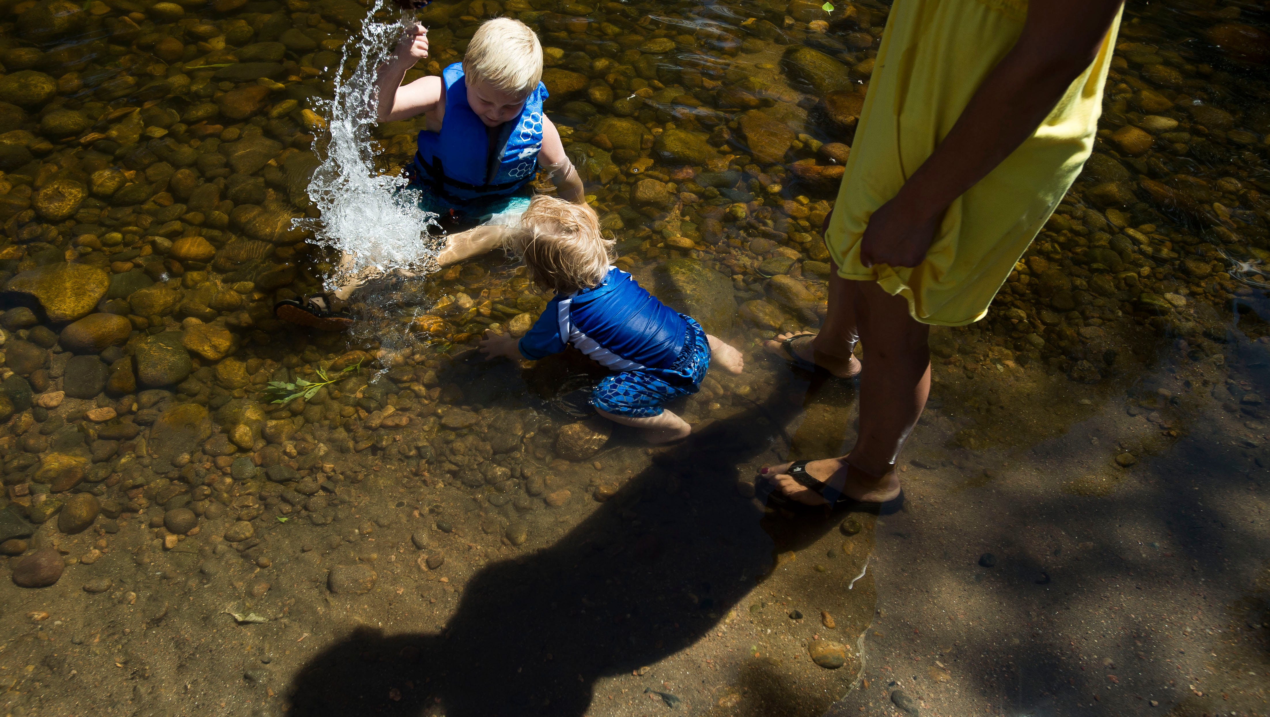 How to know where to go to the bathroom when outdoors