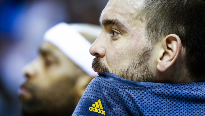 Grizzlies center Marc Gasol (left) sits on the bench during action against the New York Knicks at FedExForum.