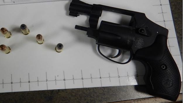 TSA agents in Memphis find loaded Smith & Wesson . 38 in carry-on bag