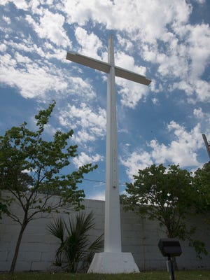 A federal appeals court has upheld a ruling declaring that the cross in Pensacola’s Bayview Park is unconstitutional.