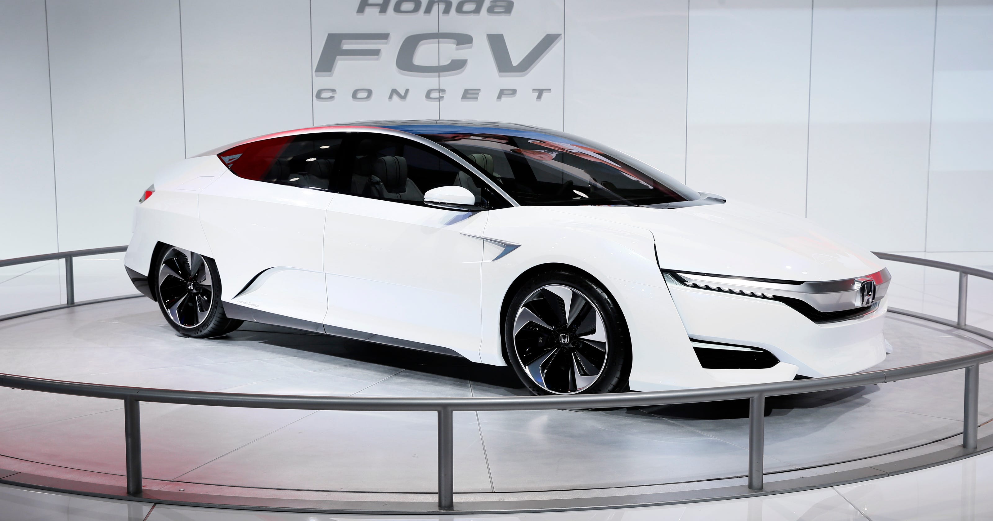 Honda to introduce new hydrogen fuel cell vehicle in 2016