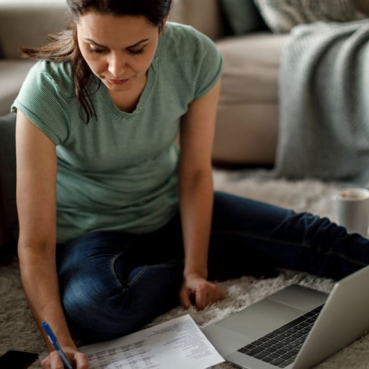 10 things that will help you get through tax season