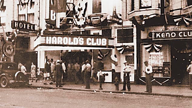 NV Harolds Club Reno Nice! 20 Classic- Harolds Club or Bust Cocktail Napkins 