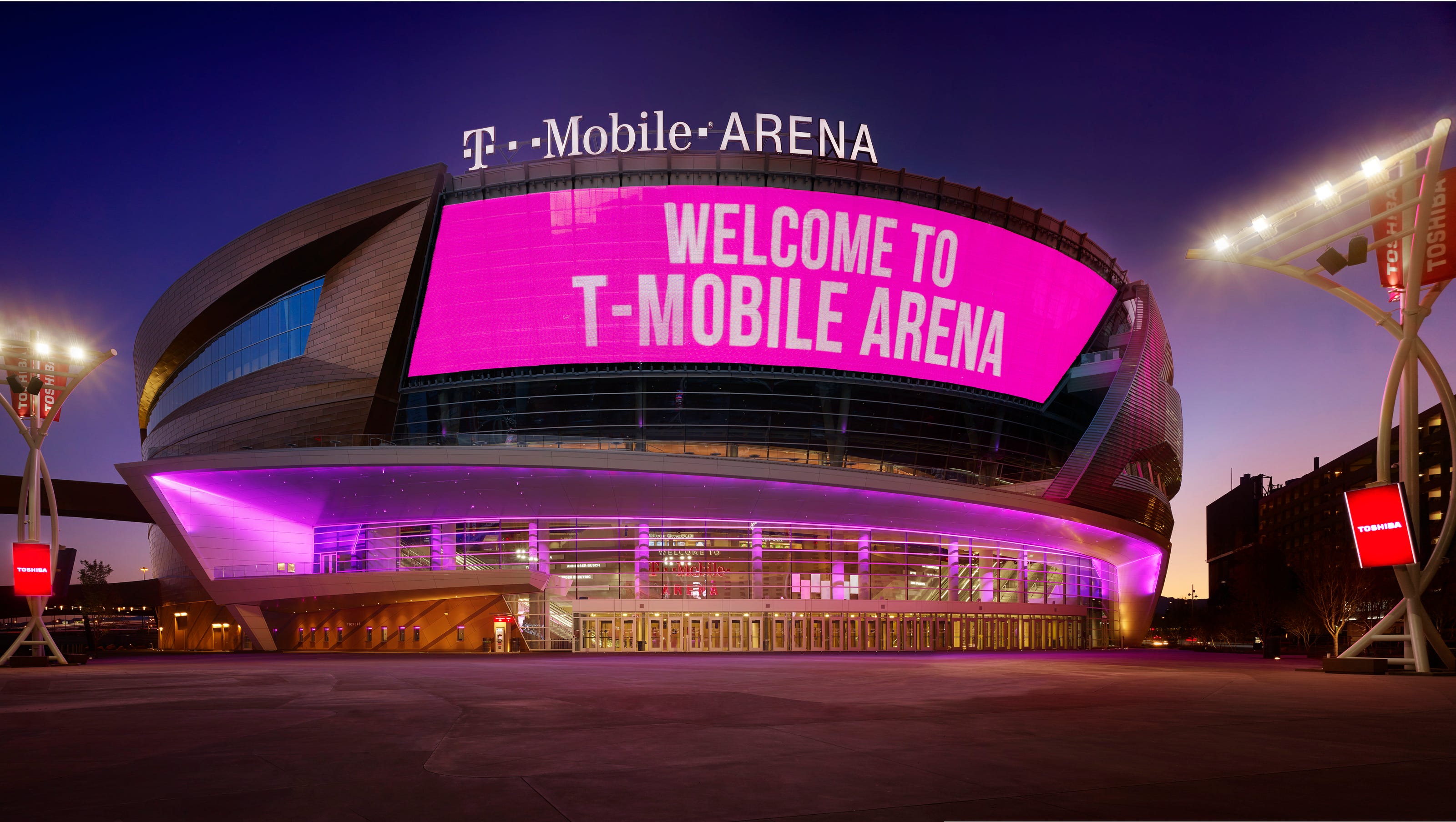 Mgm grand lobby First look: Las Vegas' new T-Mobile Arena