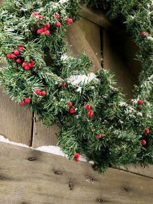 Make A Winter Wreath Or Take In A Musical This Weekend