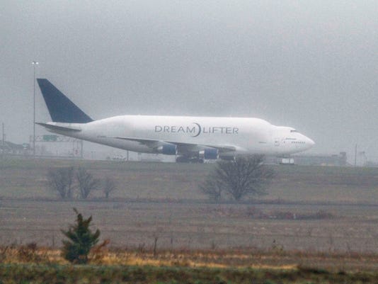 Jumbo Jet Takes Off After Landing At Wrong Airport