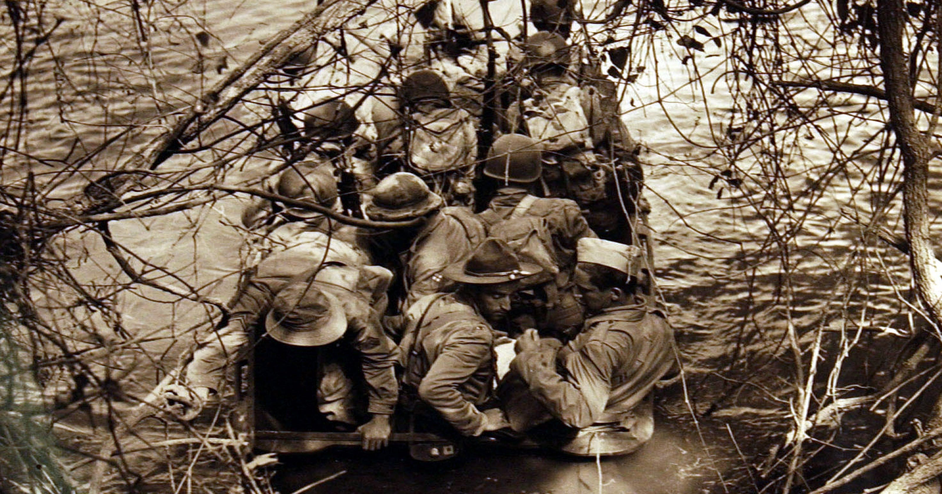 Historians honor fallen World  War  II  soldiers 