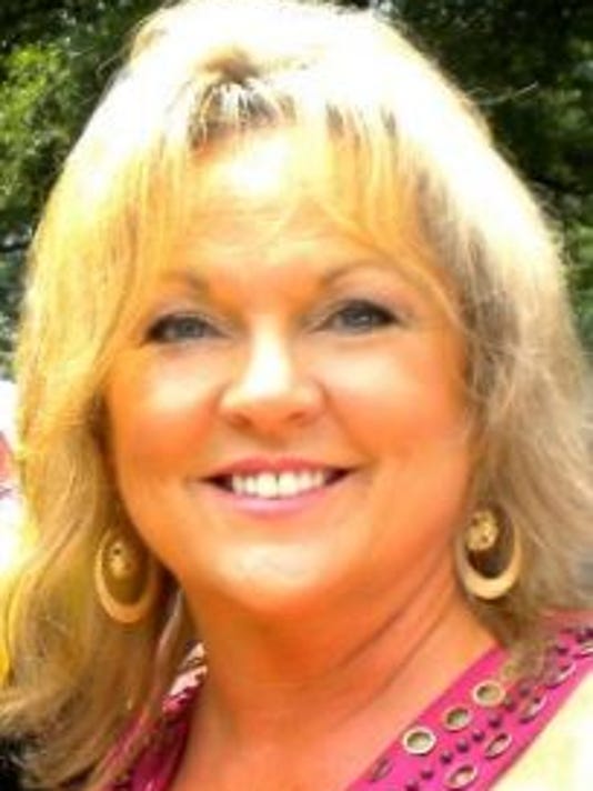 Miss Scam Artist Nabbed In Calif