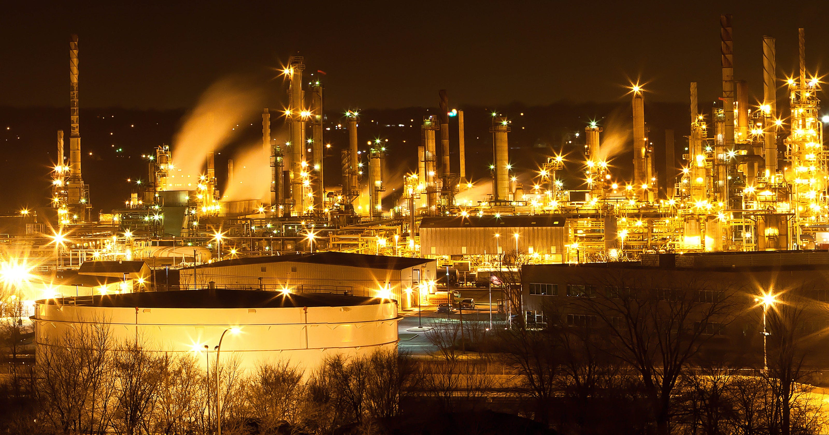 Western Refining completes $1.6B Northern Tier Energy acquisition
