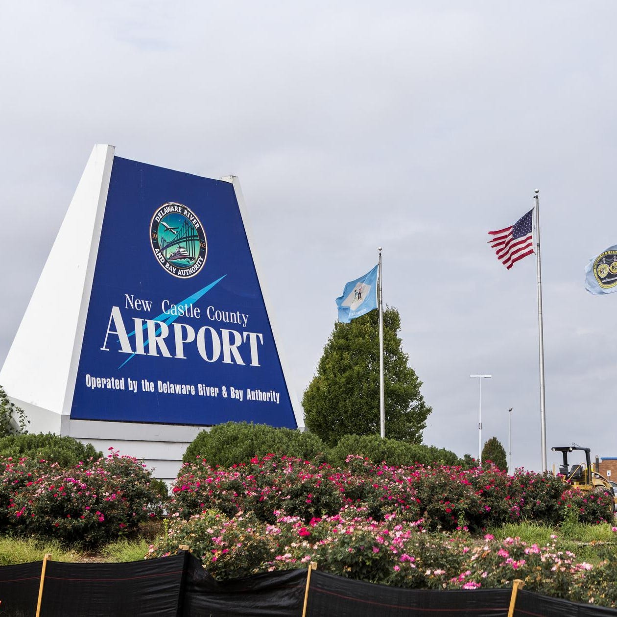New Castle Airport Frontier Airlines To Return Service To Delaware