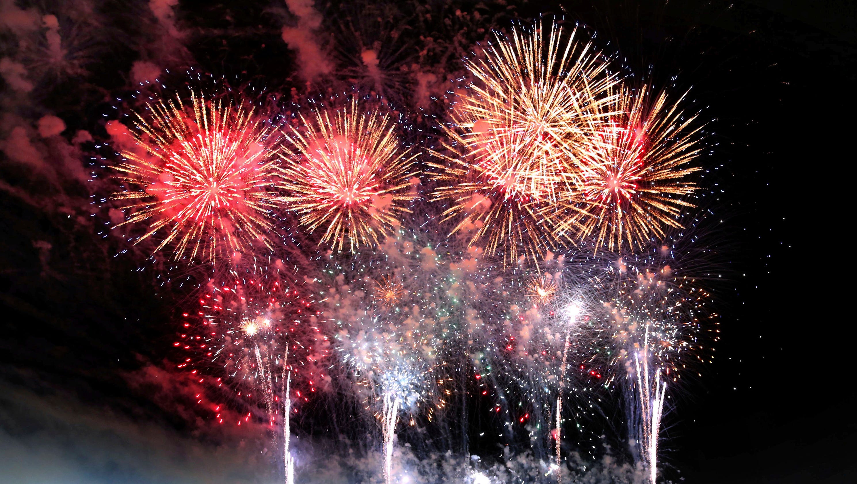 Photos Fireworks light up skies around the world