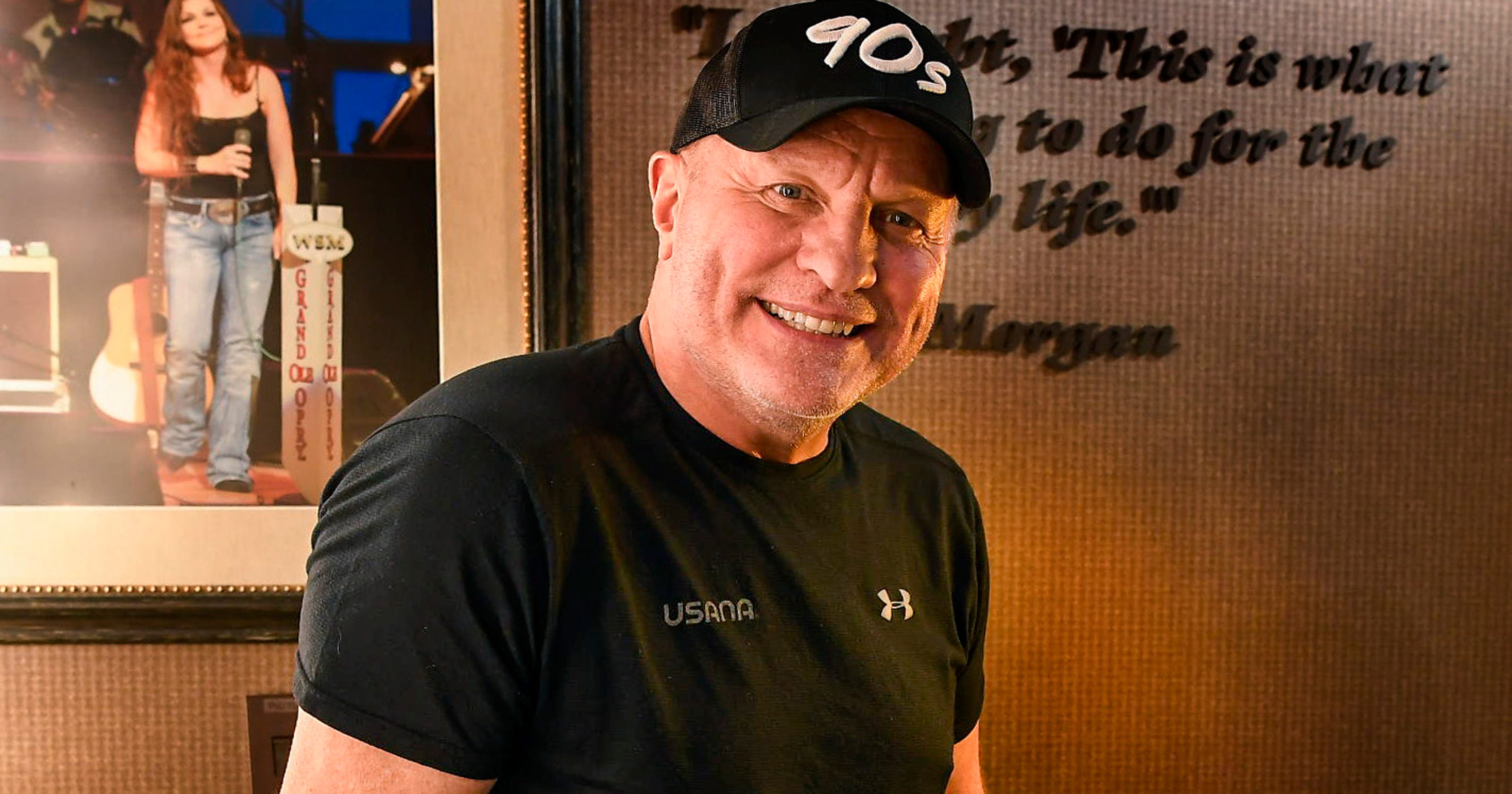 Collin Raye celebrates 25 years with song 'Love, Me'