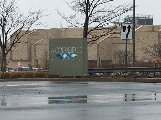 Woodbridge Center mall