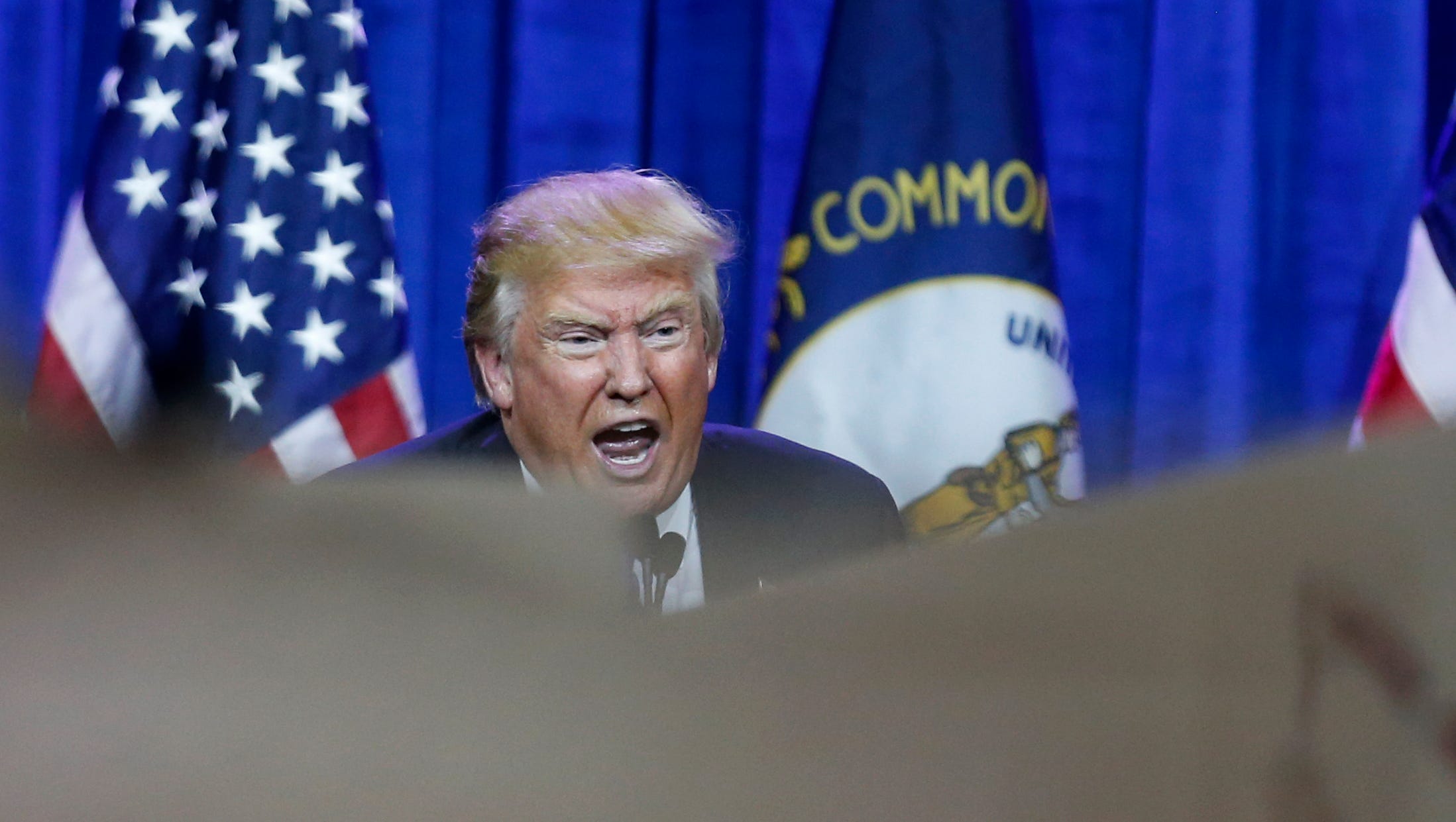 Mcconnell Tells Trump To Condemn Violence