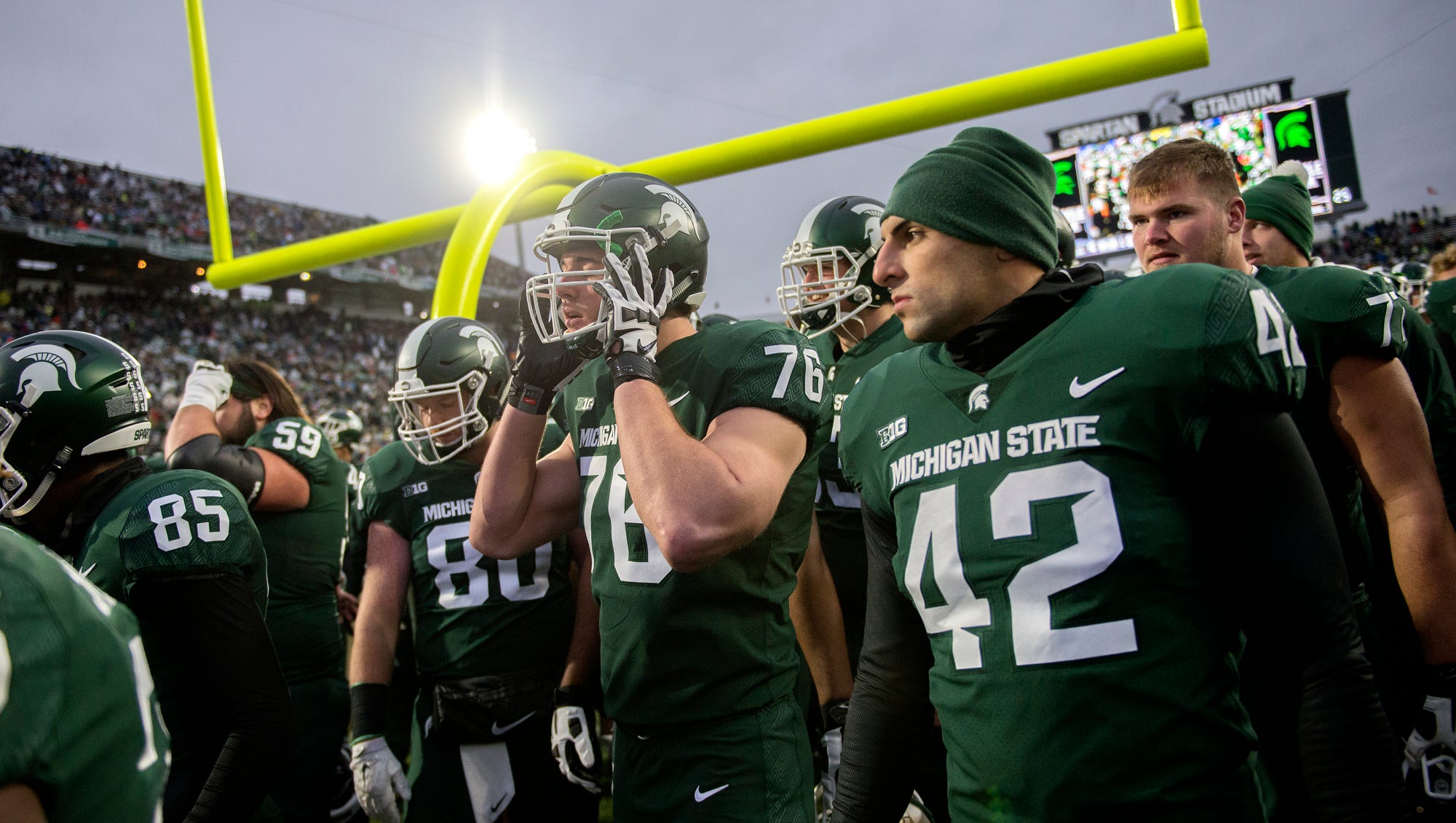 Msu Football Spartans Outlast Weather Delay Own Key Stat Categories