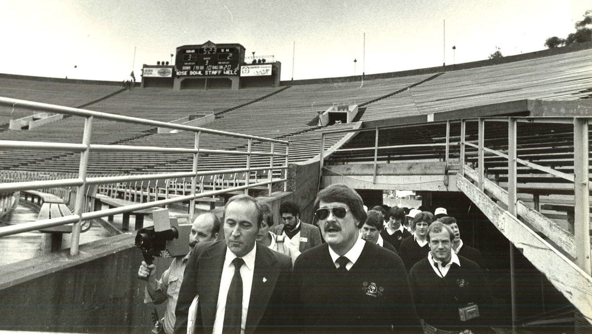 A Look Back To Iowa S Rose Bowl History
