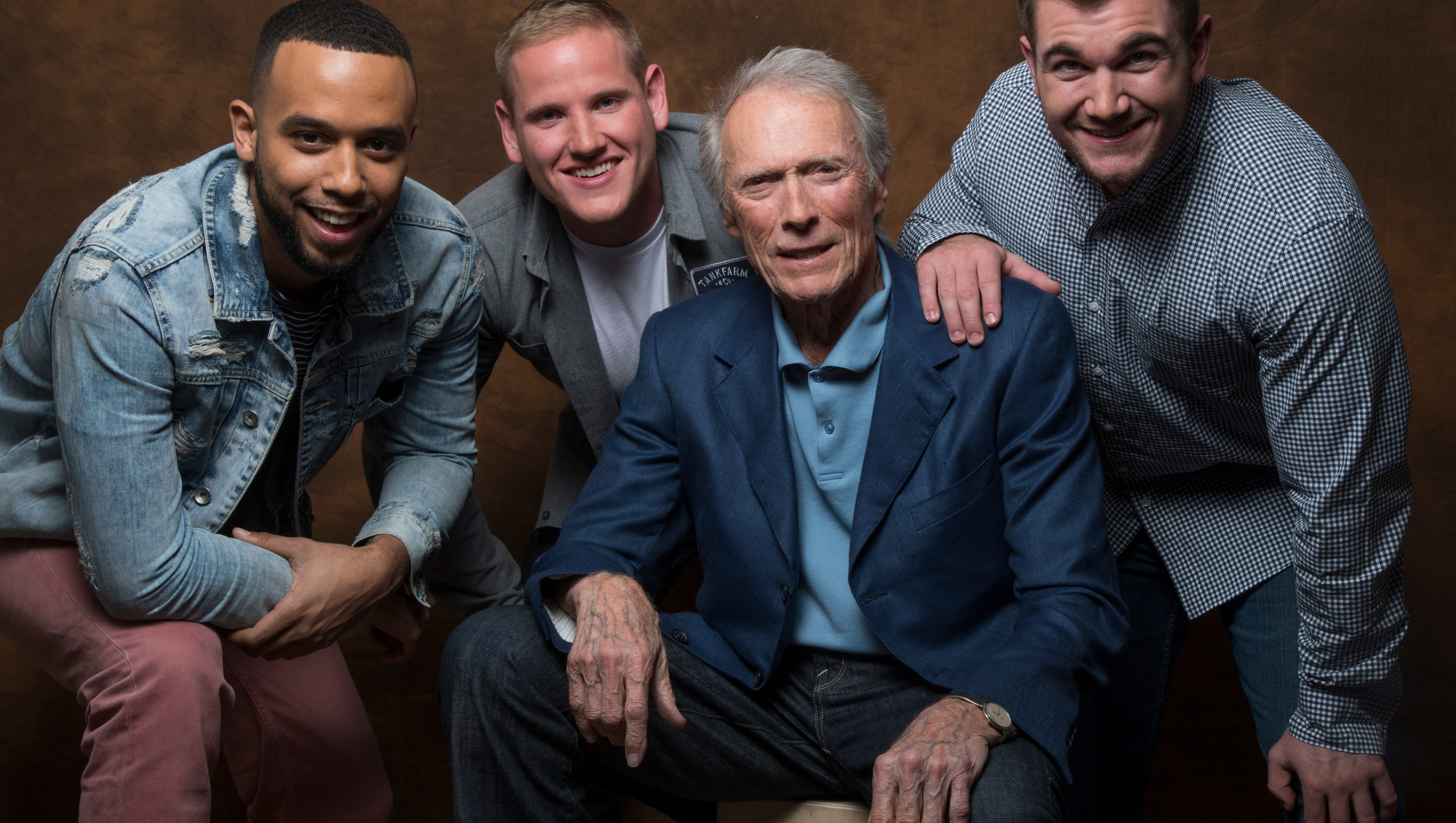 The 15 17 To Paris Why Clint Eastwood Cast The Real Train Heroes