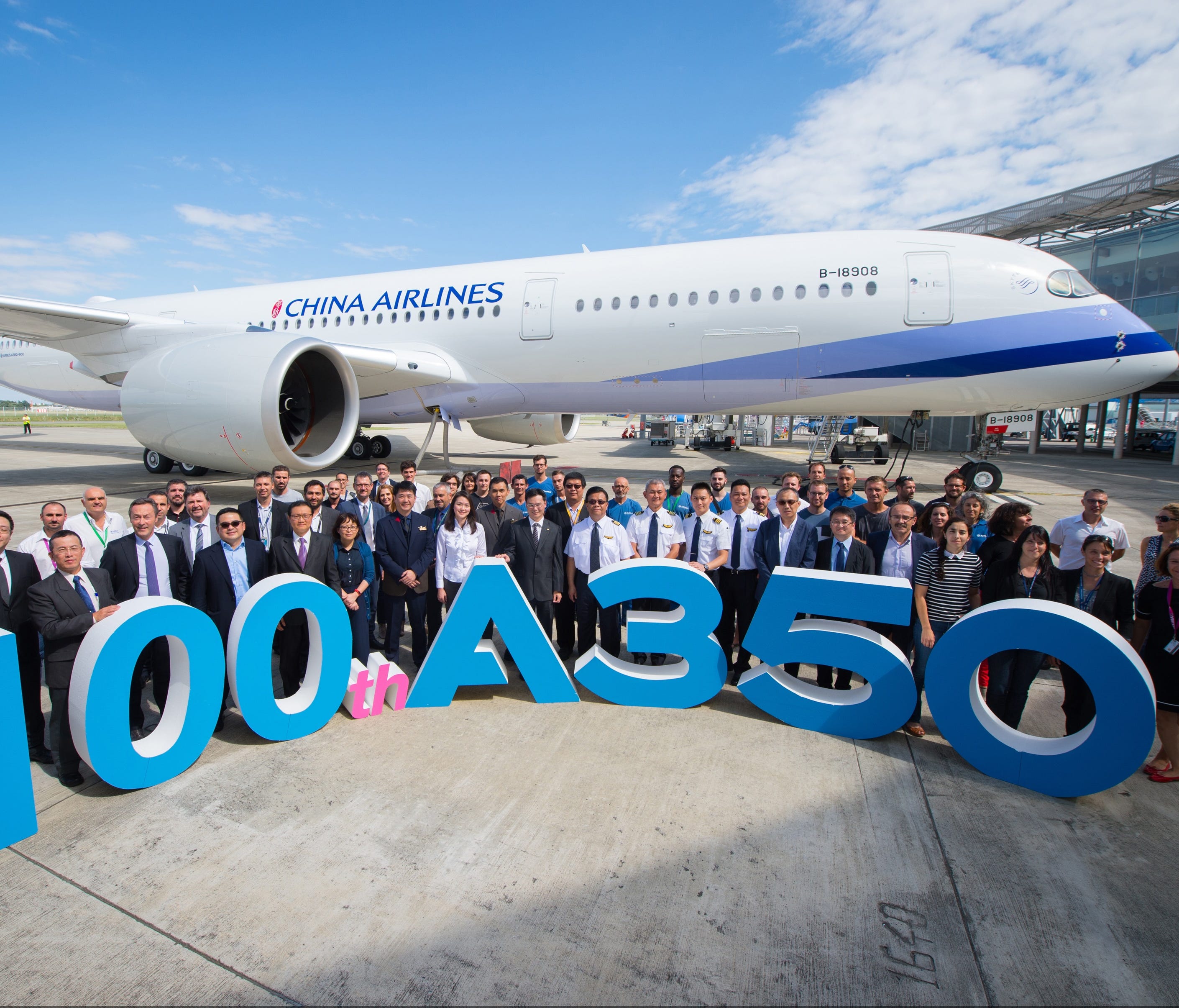 Airbus celebrated the delivery of its 100th A350 at a delivery ceremony in Toulouse, France, on July 26, 2017. The milestone aircraft went to customer China Airlines.