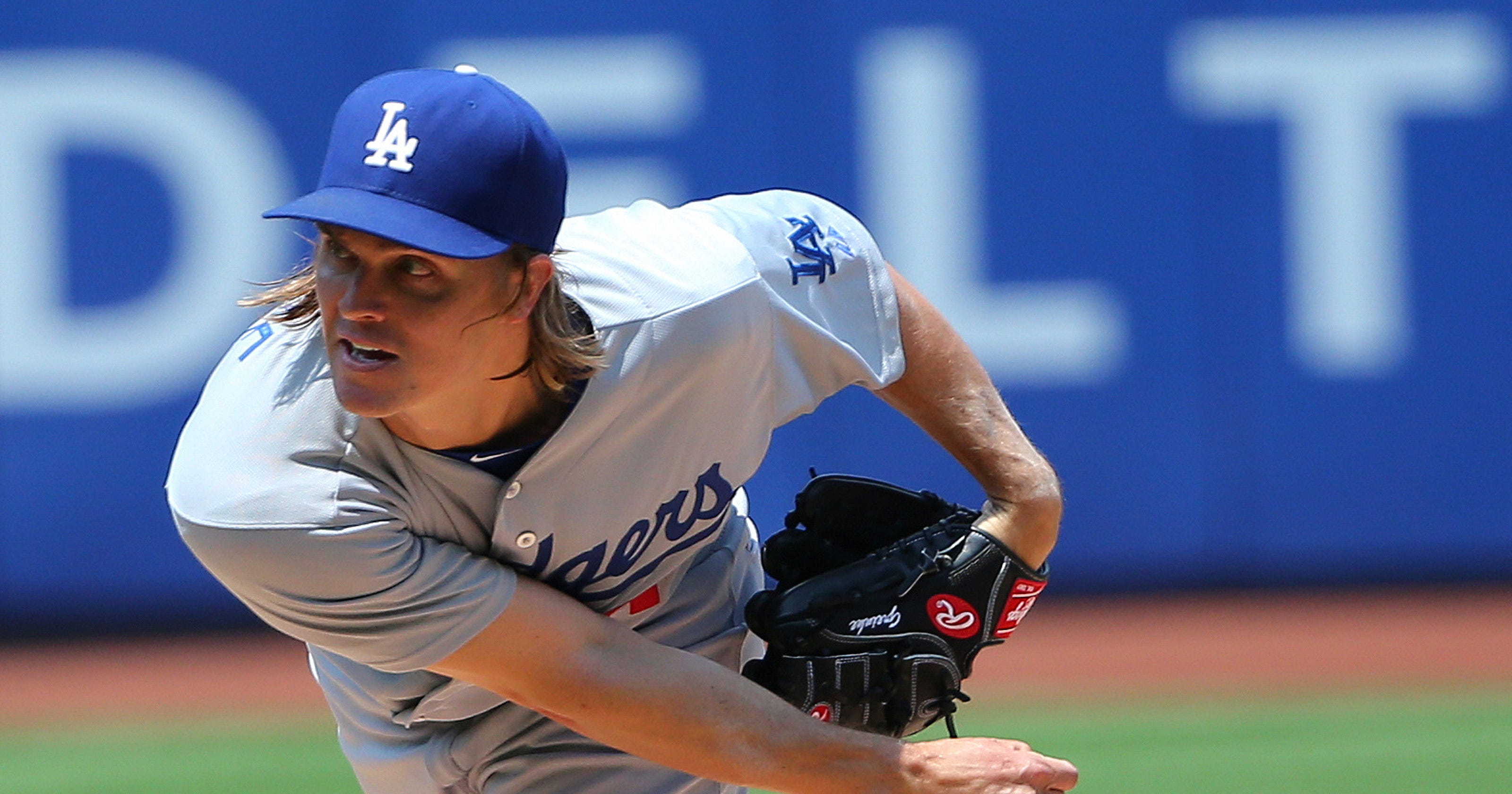 Dodgers pitcher Zack Greinke's scoreless streak ends at 45 2/3 innings