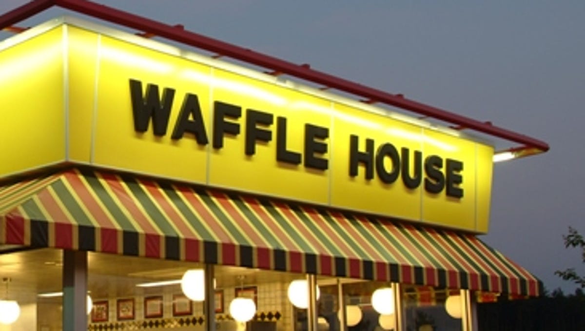 waffle house shooting in vicksburg mississippi injures 4