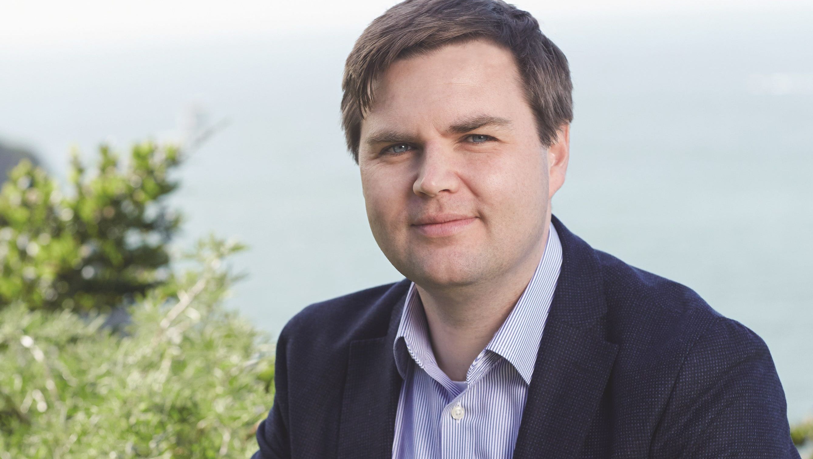 Hillbilly Elegy Is No 1 New Oprah Pick Is A Best Seller