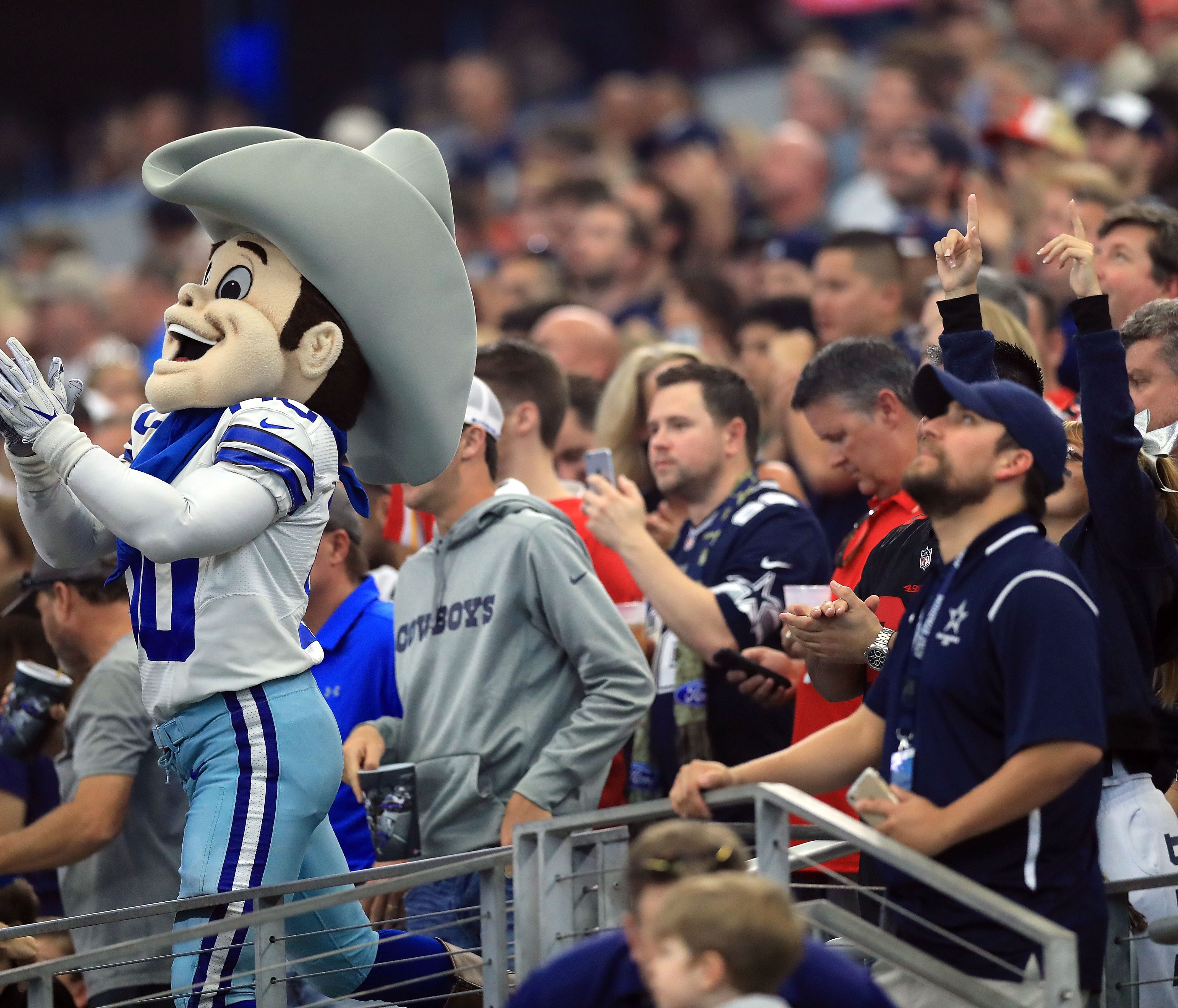 ARLINGTON, TX - NOVEMBER 05: Rowdy, the mascot of the Dallas Cowboys, cheers with fans during a football game against the Kansas City Chiefs at AT&T Stadium on November 5, 2017 in Arlington, Texas. (Photo by Ronald Martinez/Getty Images) ORG XMIT
