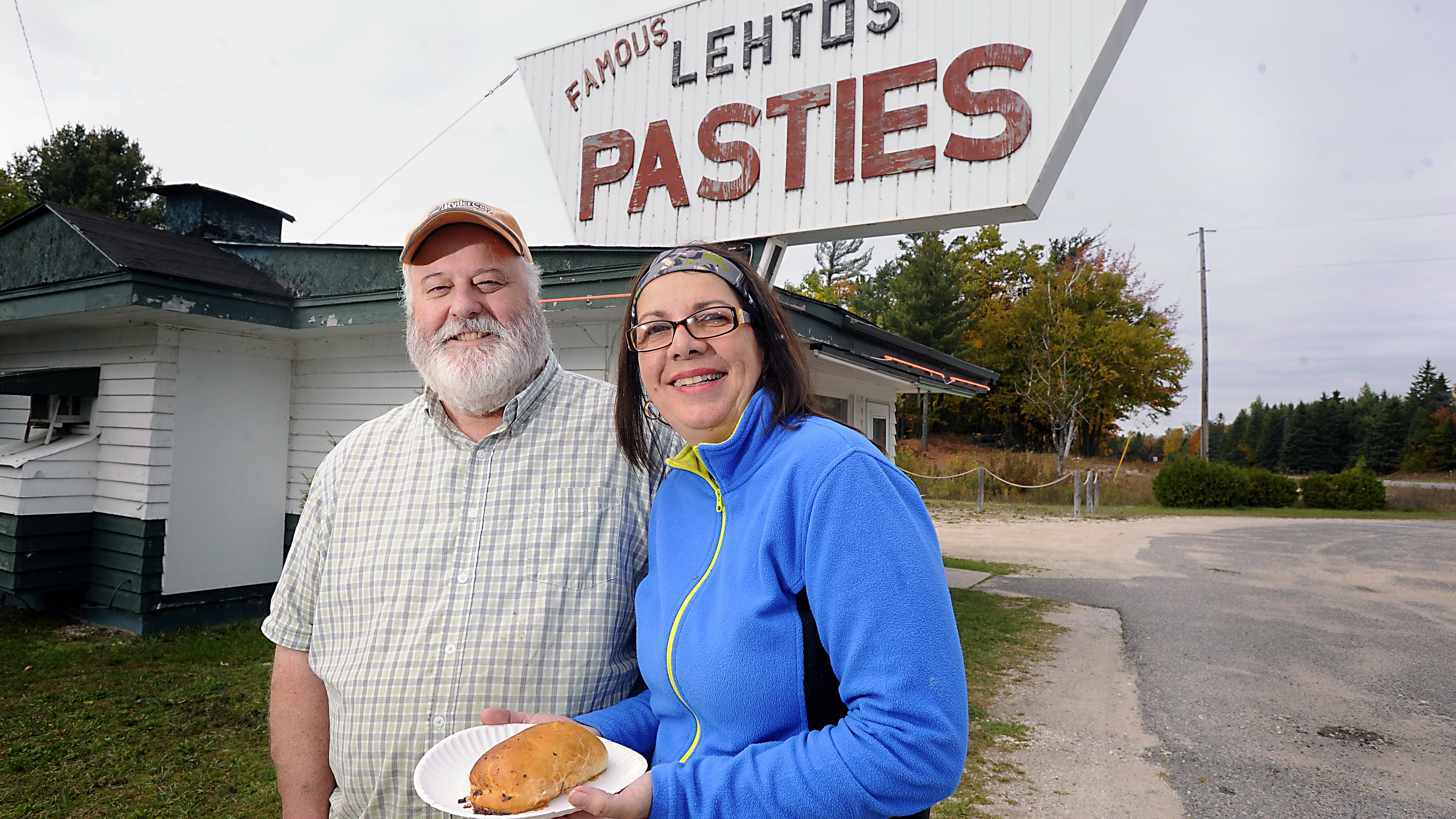 mackinaw city restaurants pasties