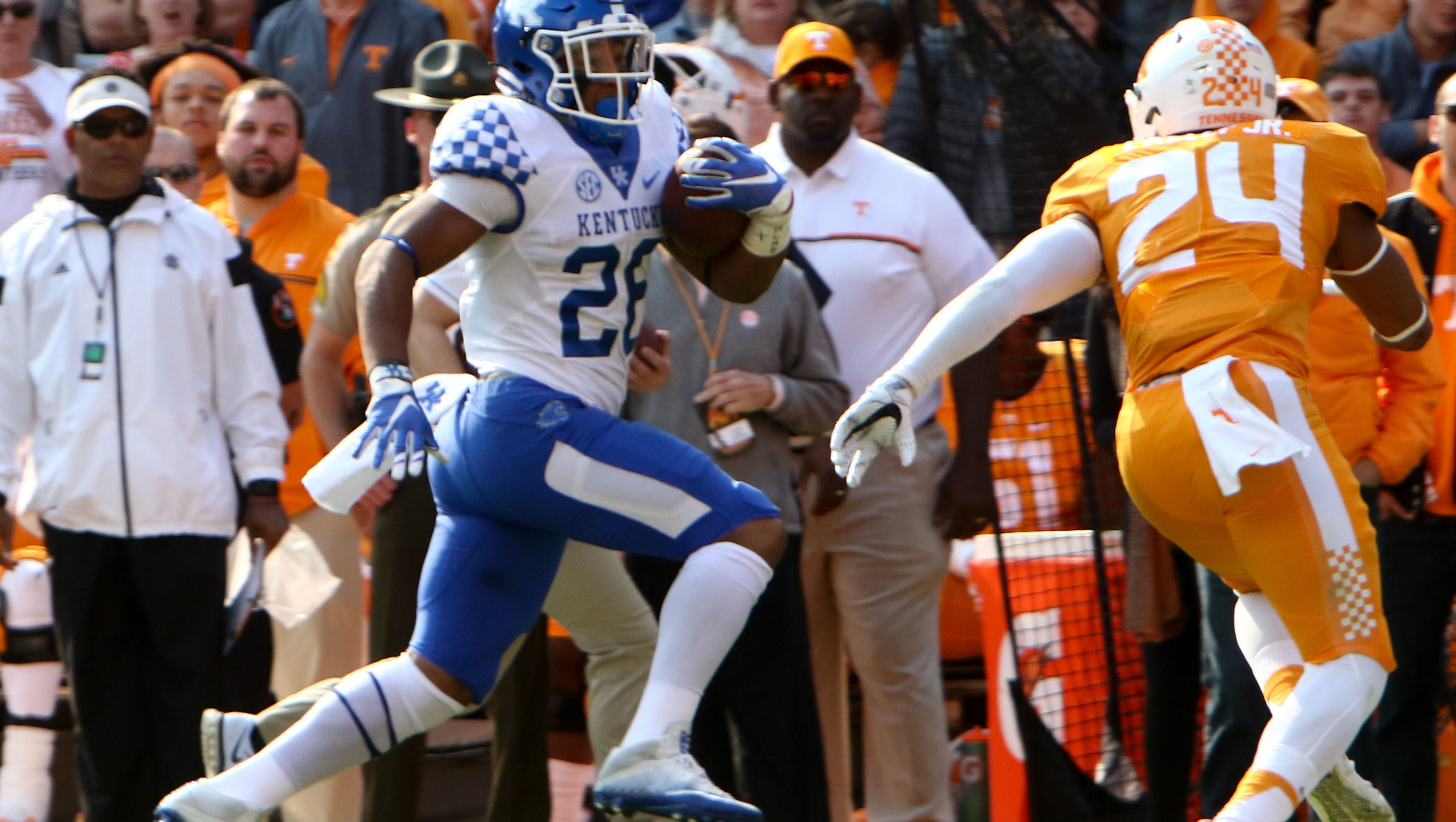 Kentucky Football How To Watch Uk Game Vs Tennessee