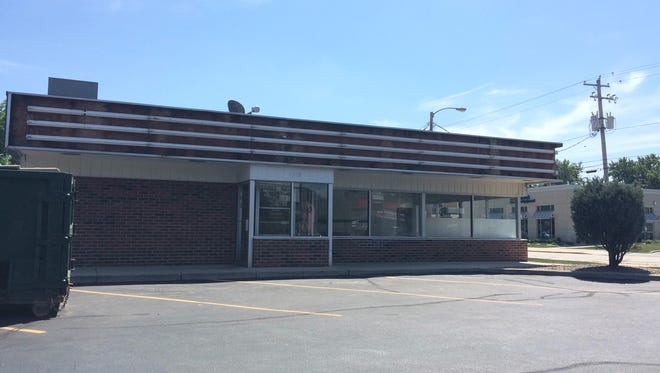 Tobacco Outlet Plus, a Kwik Trip brand, closed its location at 1215 E. Mason Street after the Kwik Trip Express on Webster Avenue opened.