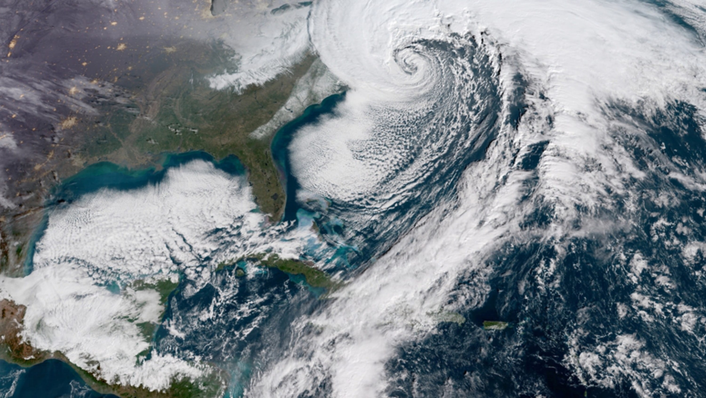 Blizzard Like Bomb Cyclone Formed Off Florida Coast