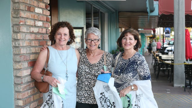 Shoppers will enjoy the best deals of the season at the Spring Sidewalk Sale in Historic Downtown Stuart on April 7 and 8.
