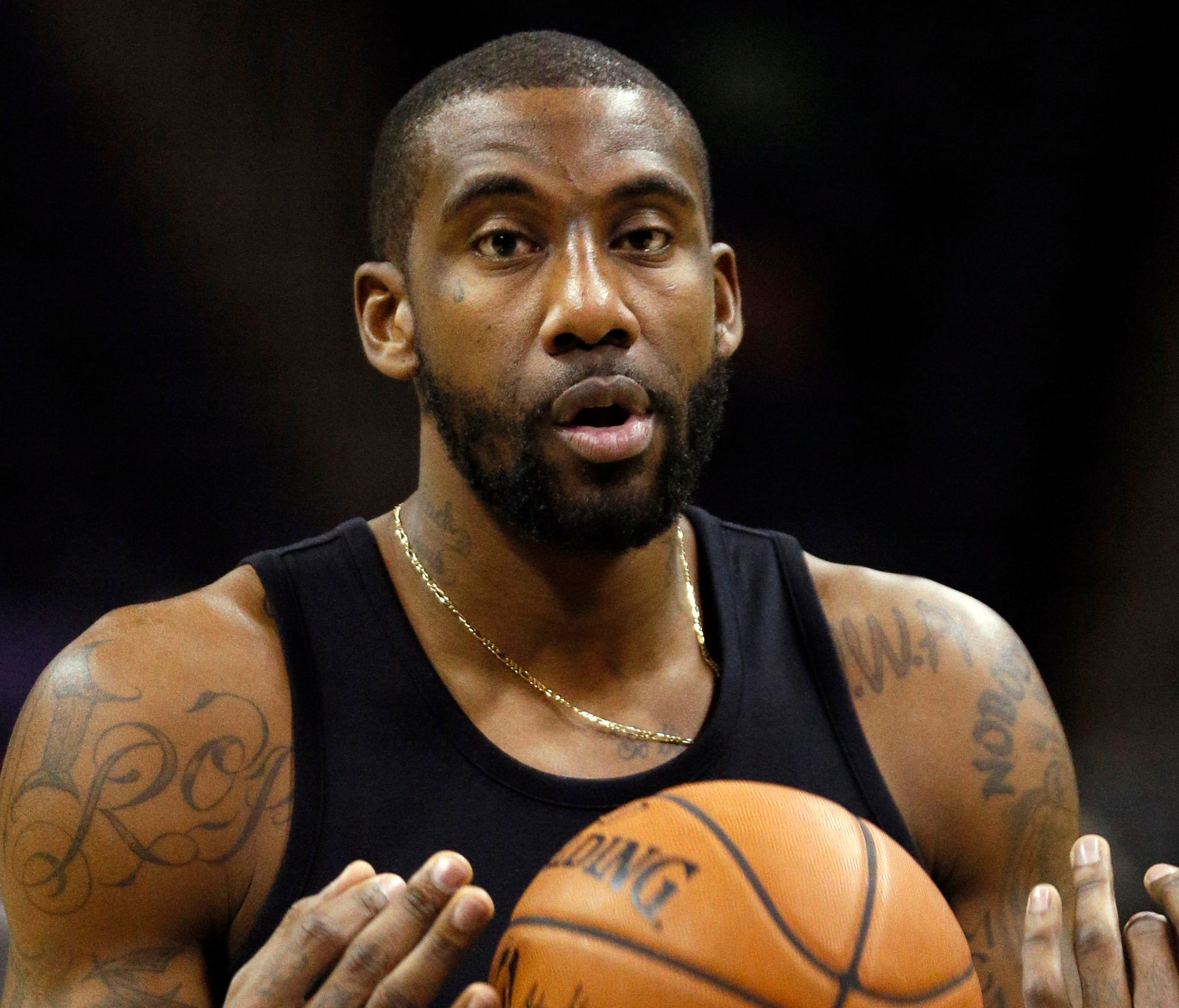 Former New York Knicks power forward Amar'e Stoudemire (1) warms up before a 2014 game.